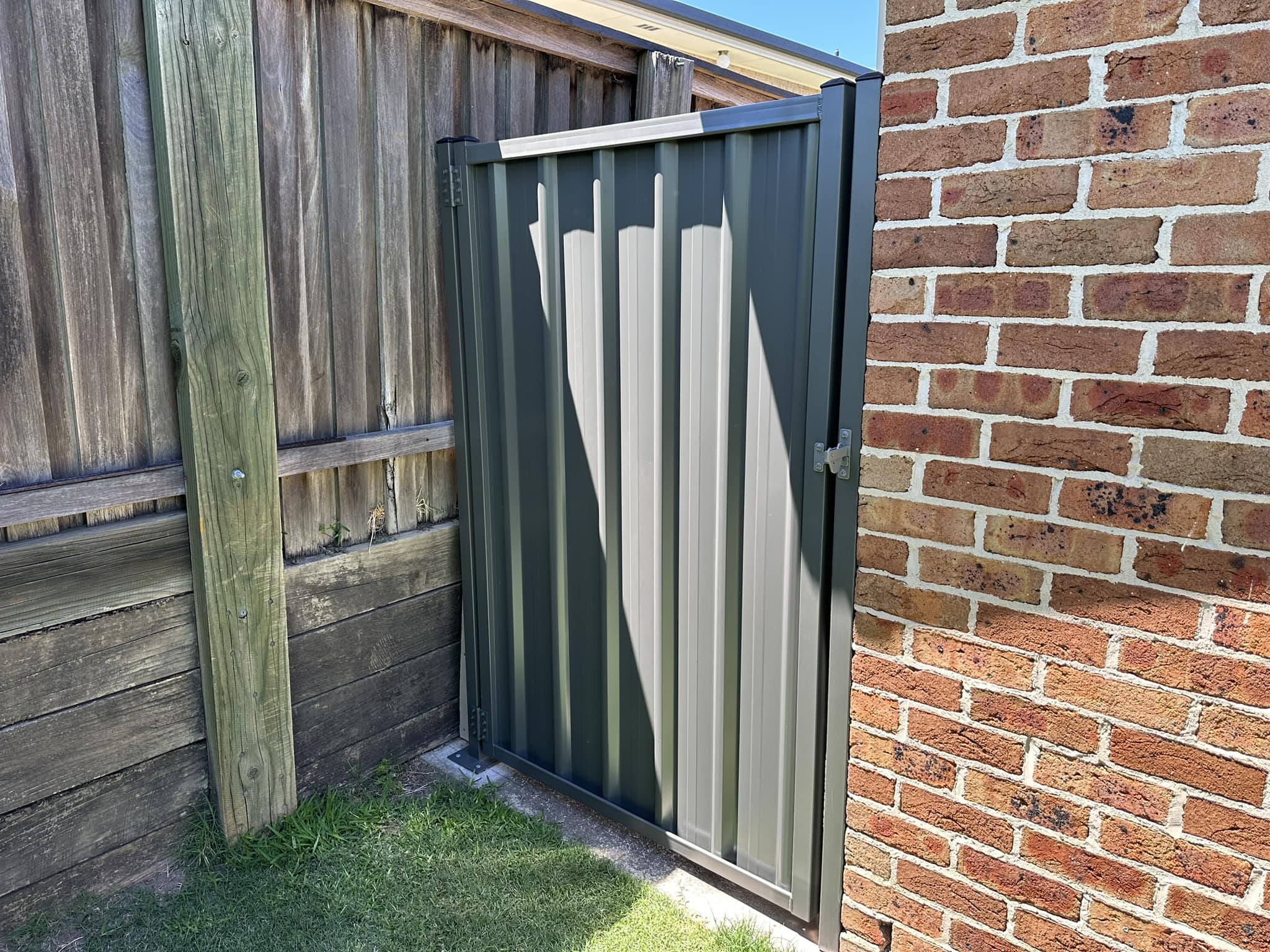 More Colourbond Gates this one today was Woodland Grey. Need one similar? Send me a message