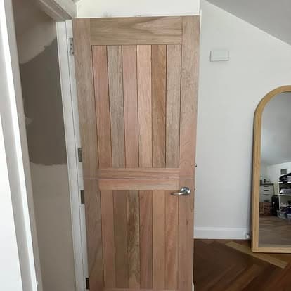 Custom natural-timber internal door